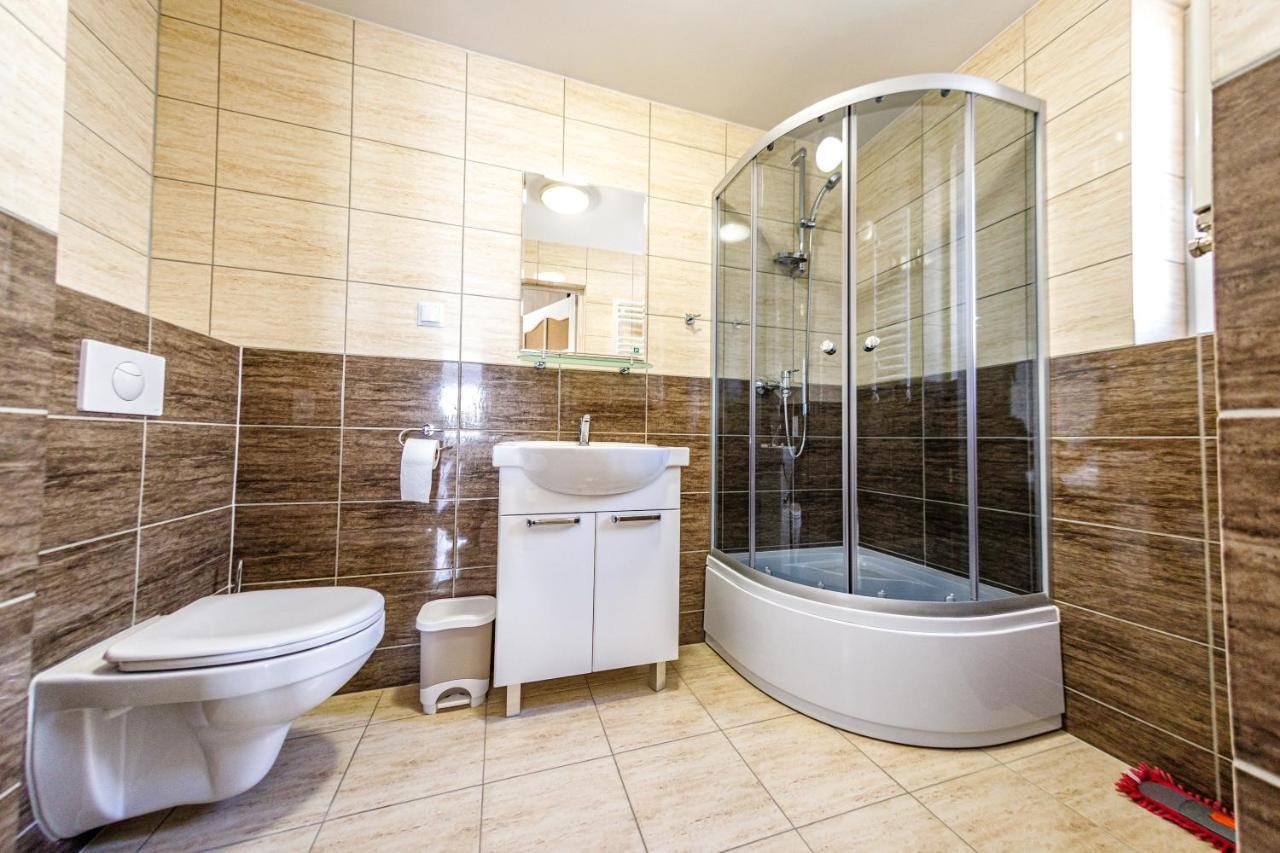 Stara Piekarnia - Plac Lotników Olsztyn  Exterior foto
